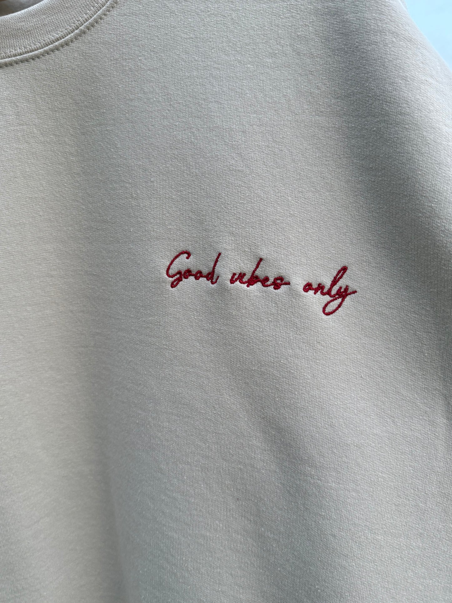 Pull Good vibes only ✨